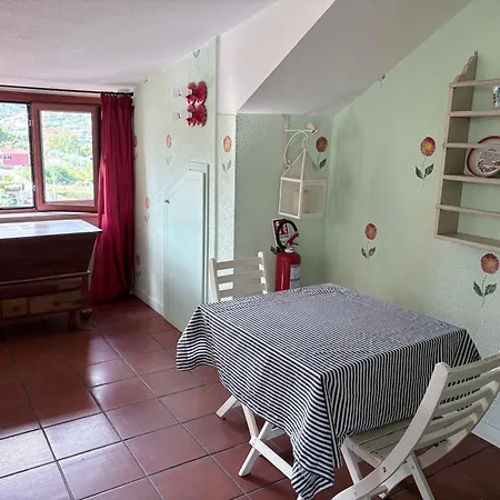 Appartement Grand De Charme Avec Vue Sur